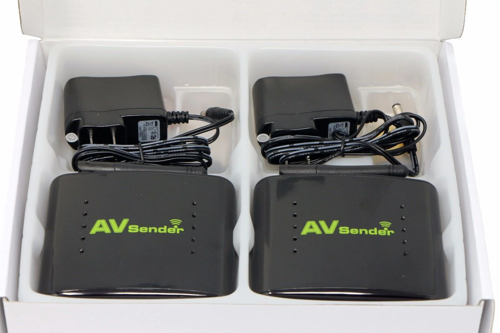 Wireless 2.4 Ghz 800ft Digital Audio Video Transmitter with IR - Image 2